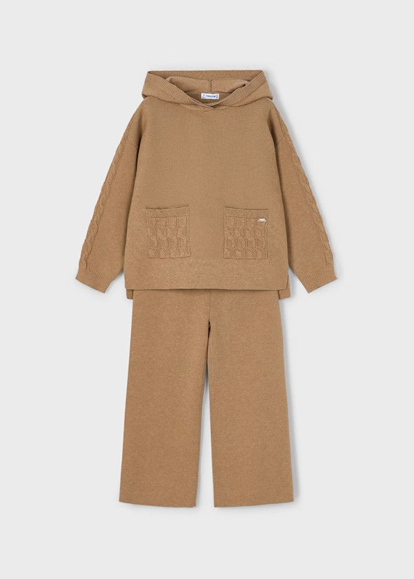 Conjunto pantalón y jersey niña Ref. 4580-089 Camel