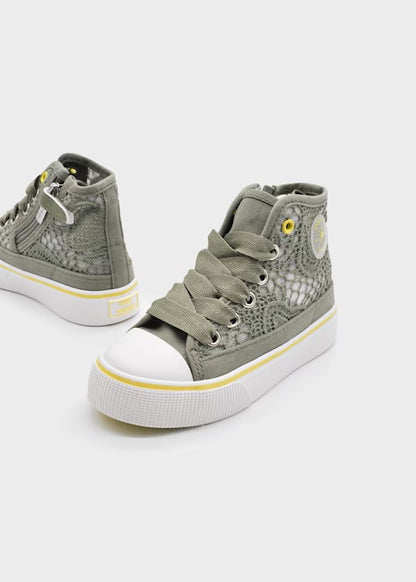 a. Deportiva abotinada calados niña Ref. 43613-060