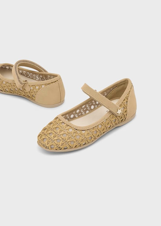 a. Mercedita calada niña GRANDE Ref. 45621-074