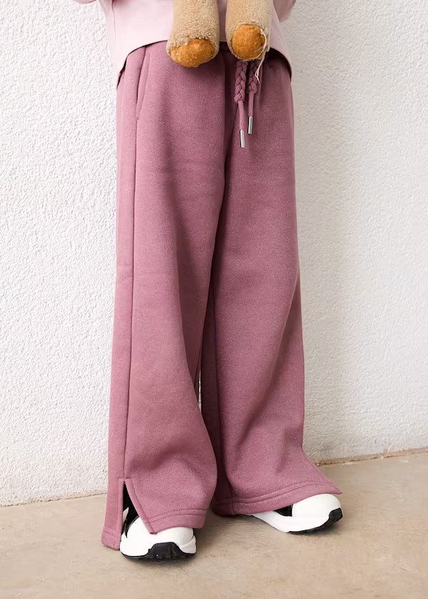 CONJUNTO Camiseta bordado niña Ref. 4030-089 /  Pantalón de chándal niña Ref. 4518-059